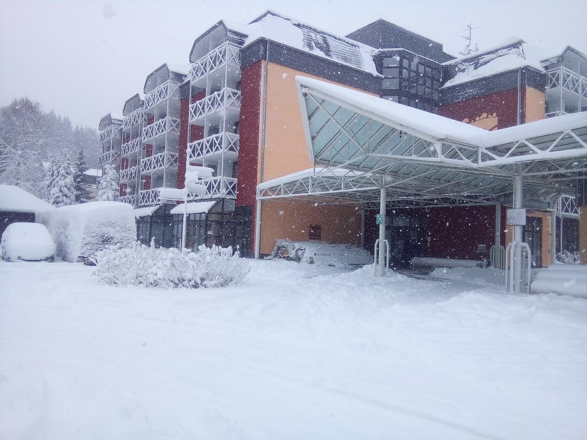 Hotel Am Park Stadtkyll Exterior photo